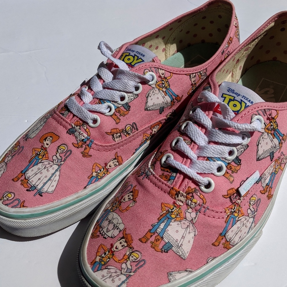 VANS X TOY STORY WOODY & LITTLE BO PEEP WOMEN 10